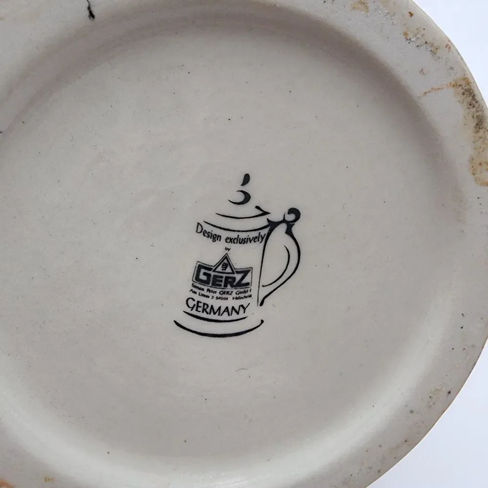 Vintage Lidded Beer Stein 9.5